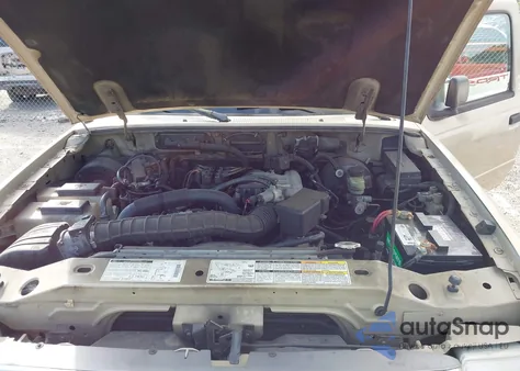 1999 Ford Ranger Super Cab z USA, uszkodzony, nr VIN 1FTYR14V5XPB02495